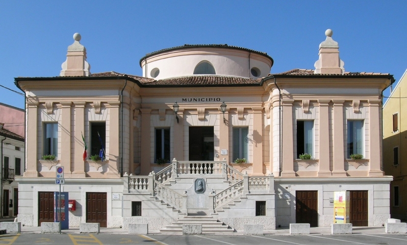 Palazzo Municipale di Castel d'Ario